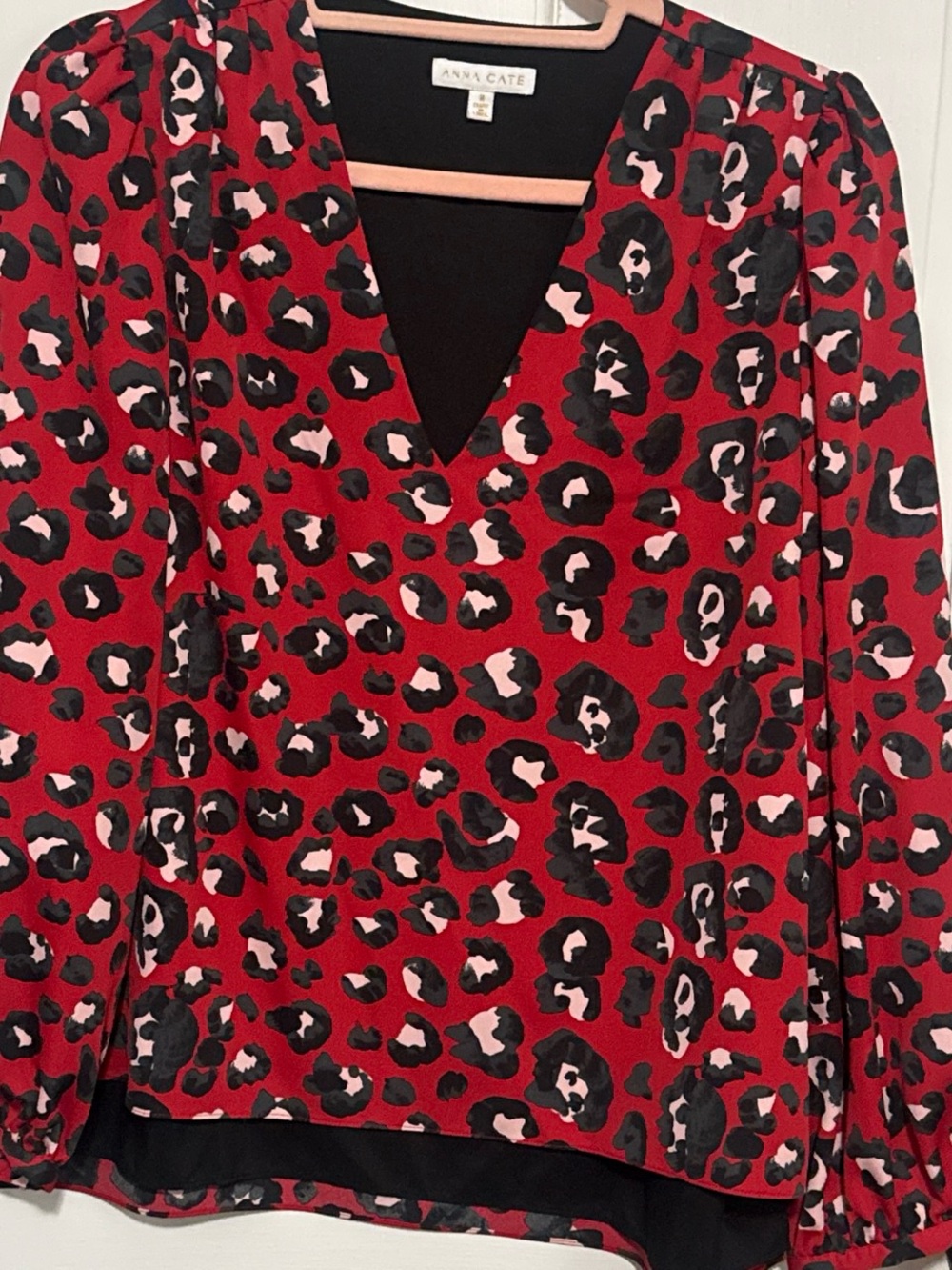 ANNA CATE Red Leopard Print V-Neck Women's Top